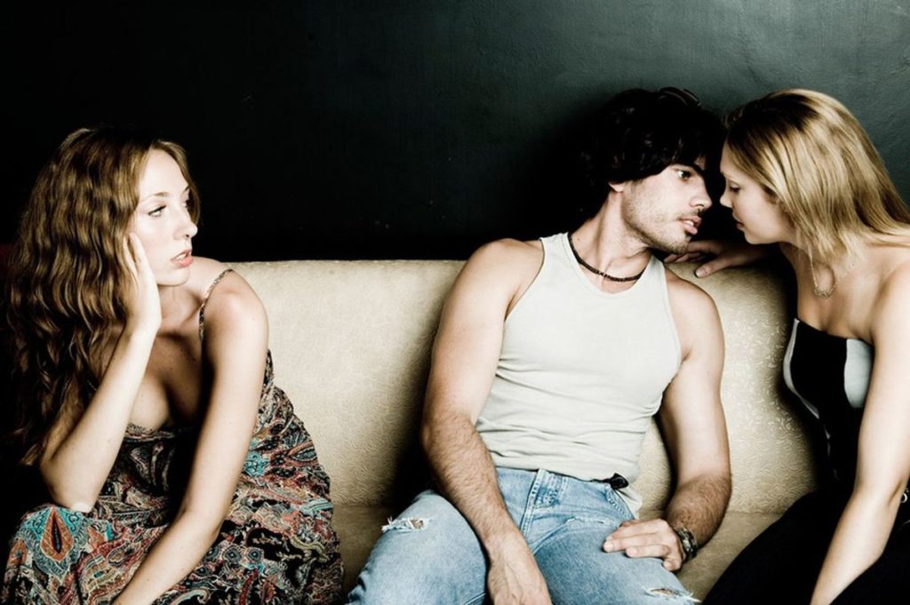 How to Avoid Being A Third Wheel 1 3rdwheel 1 - How to Avoid Being A Third Wheel