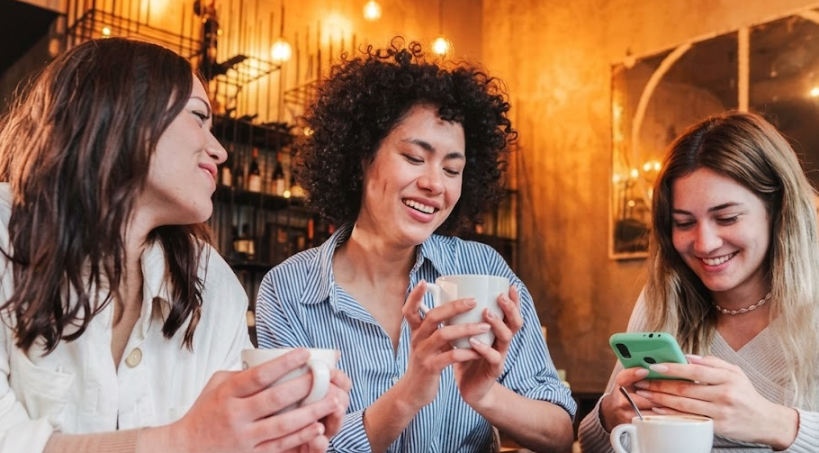 Women friends in Melbourne