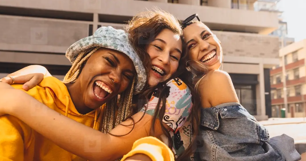 Women friends in San Francisco